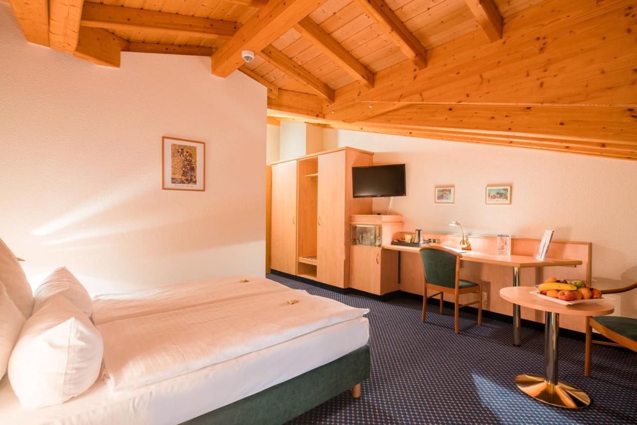 Best Western Hotel Riedstern Riedstadt Екстер'єр фото
